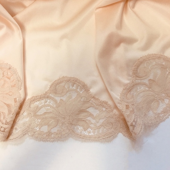 Wonder Maid Peach Full Slip Oodles of Ecru Lace Lacy ILGWU Label 38 - Picture 6 of 10